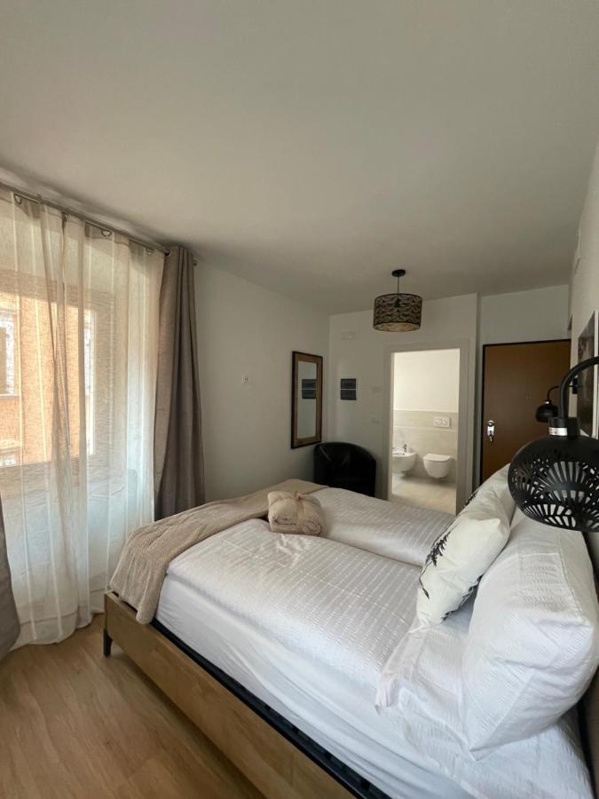 Ai Tre Garofani B&B Trento Eksteriør bilde